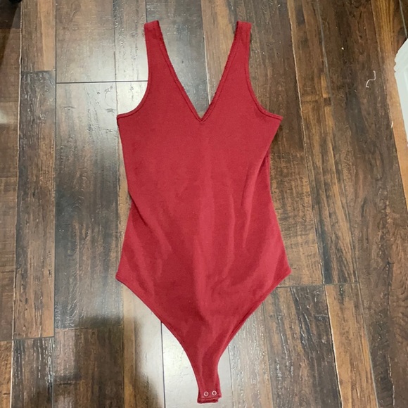 Abercrombie & Fitch Tops - Ribbed a neck body suit